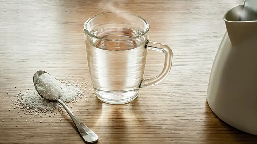 Bir bardak sıcak suyun anatomisi: İşte bilimin onayladığı 4 mucizevi etki