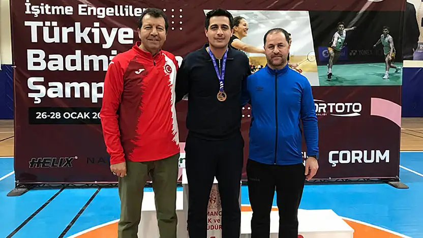 Elazığ'ın gururu Baygeldi, raketini konuşturdu, madalyayı kaptı