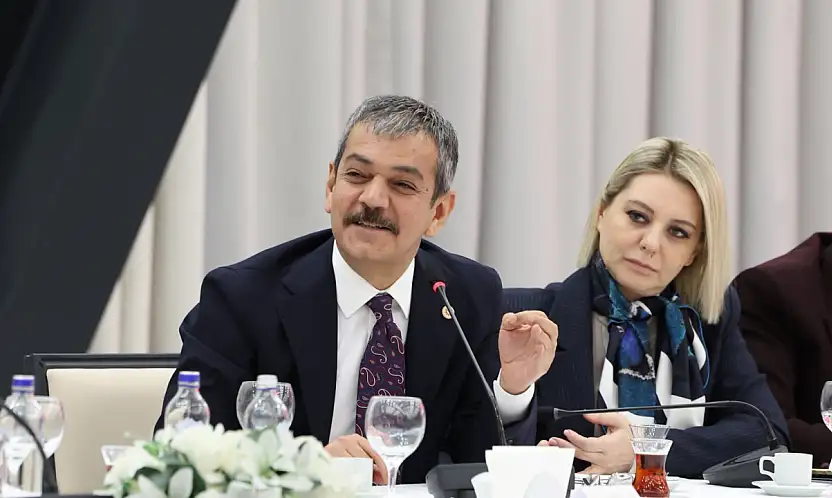 Milletvekili Keleş Ankara'da: Sosyal medya masada