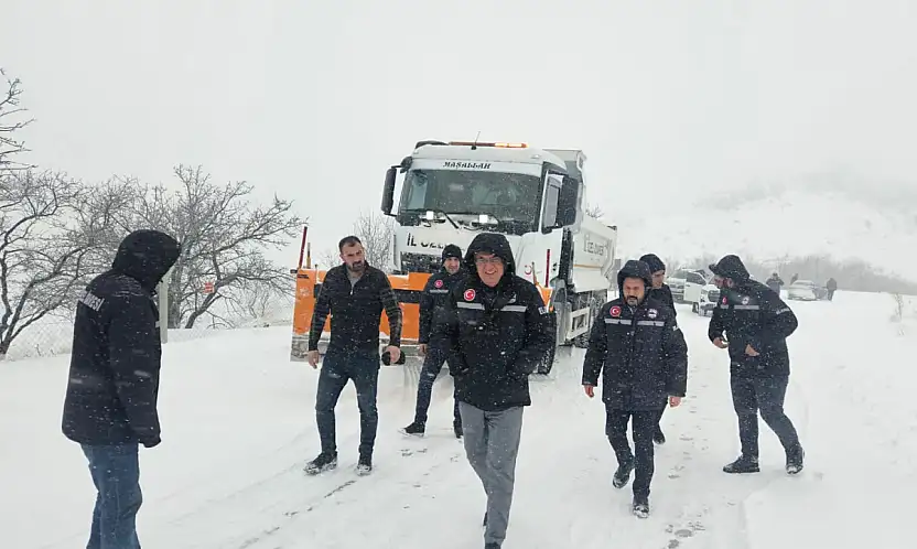 Genel Sekreter Cemil Yatkın karla mücadeleyi yerinde inceledi