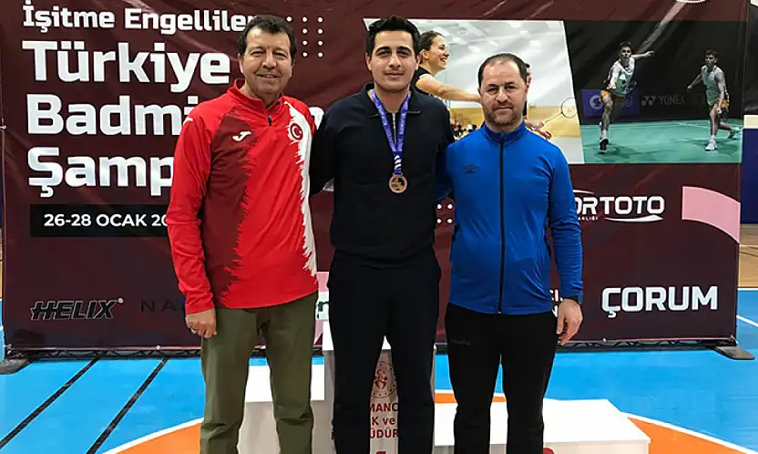 Elazığ'ın gururu Baygeldi, raketini konuşturdu, madalyayı kaptı