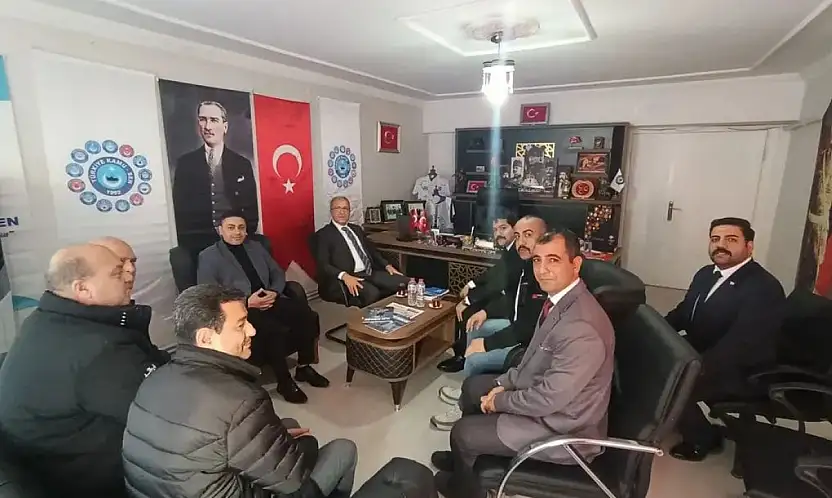 Karayel, Türk Büro-Sen'i ziyaret etti
