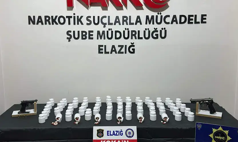 Sokak satıcılarına şafak darbesi: 4 adrese eş zamanlı baskın, 1 tutuklama